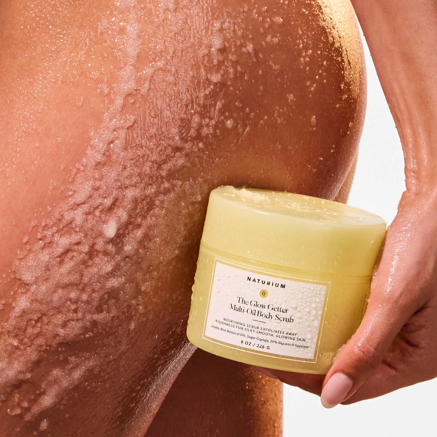 the-glow-getter-multi-oil-body-scrub-e8 NATR-40028-Alt-Image-The_Glow_Getter_Multi-Oil_Body_Scrub-07.webp
