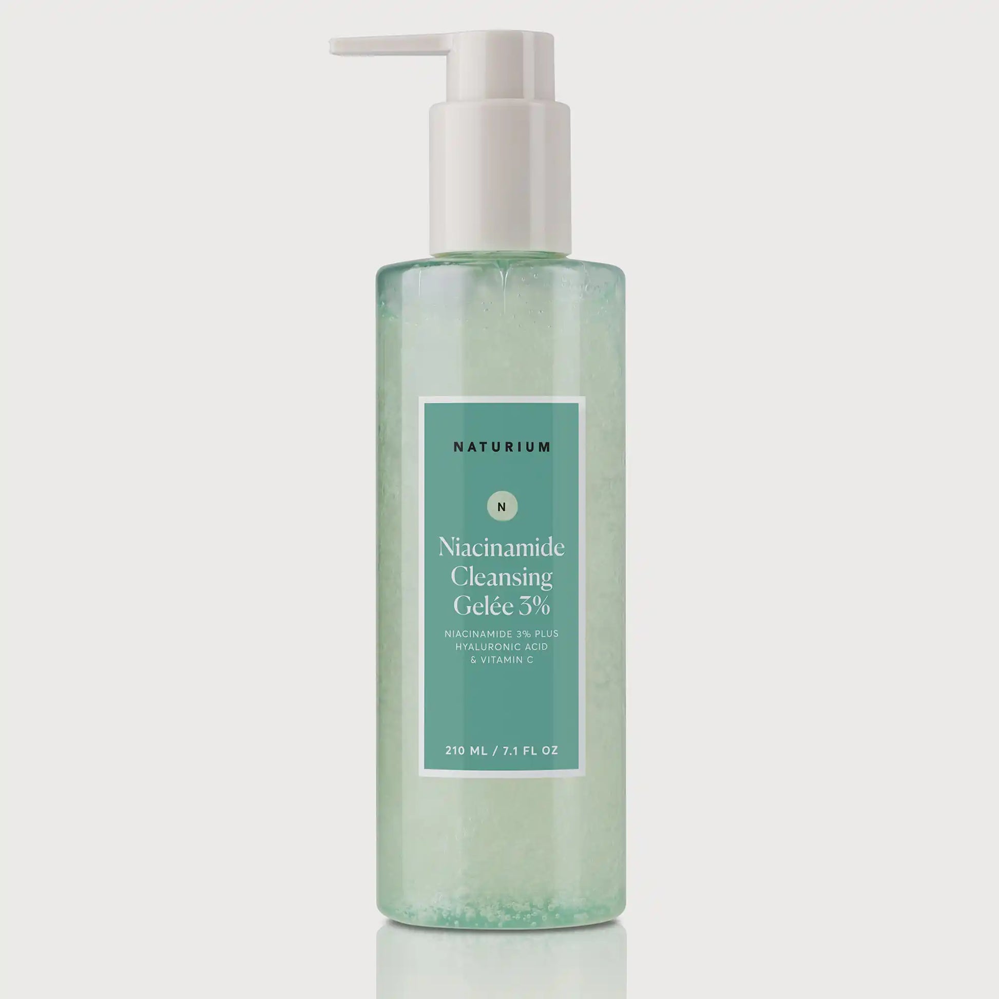 niacinamide-cleansing-gelee-3-i6 NATRM_Ecomm_Niacinamide-Cleansing-Gelee_Front.webp